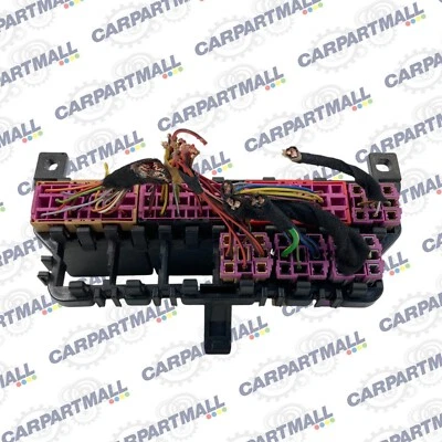 1998-2004 Audi A6 Quattro 2.8L V6 A/T AWD Fuse Box Relay Plate Unit OEM - Image 1 of 4