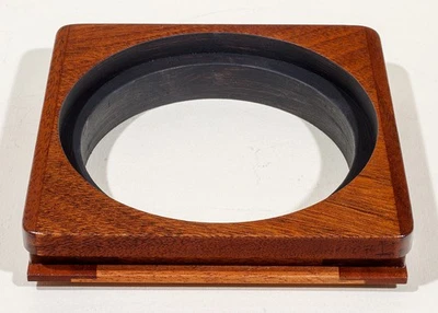 1 ADAPTER 5.25x5.25"SC for WISNER 8x10" Camera to use a larger lens, 120mm hole - Image 1 of 3