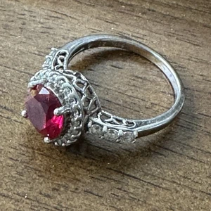 Sterling Silver Womens Ring CZ Cubic Zirconia Size 9 Red With  Multiple Gem 925 - Picture 1 of 6
