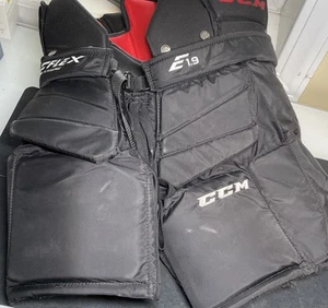 CCM Extreme Flex Shield E 1.9 Goalie Pants Ice Hockey Goalie Pants Size Int-S - Picture 1 of 13