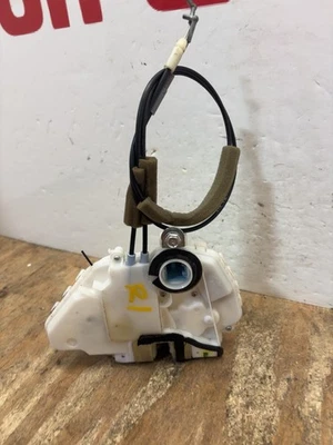 07 08 09 10 11 12 ACURA RDX Right Front Door Latch Rh - Image 1 of 4