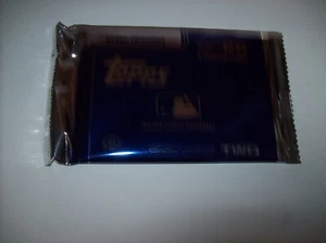 2025 Topps Series 2 Sealed Silver Pack Box Topper Free Shipping & Tracked - Picture 1 of 2