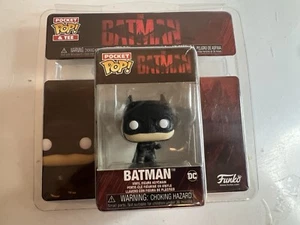Funko Pocket POP! Llavero figura vinilo Batman 2022 nuevo DC Comics - Imagen 1 de 3