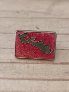 Pin's Pins Pin Enamel 23 Ville  France CAMP VACANCES LA BLANCHE " Île De Ré"  - Picture 1 of 4