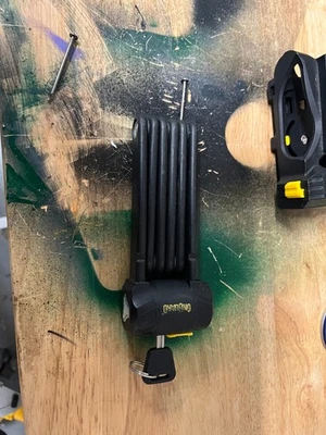 Trava resistente OnGuard K9 - Imagem 1 de 4