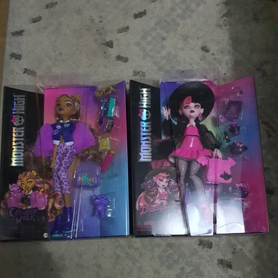 Mattel Monster High bundle  Core Dolls Draculaura & clawdeen wolf  2023 new  - Image 1 of 4