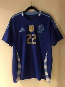 Camiseta de fútbol visitante Argentina Adidas IP8413 Copa América 2024 Lautaro Martínez XL - Imagen 1 de 6