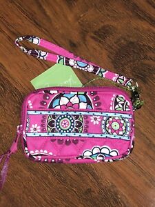 Vera Bradley Cupcakes Pink TECH CASE Zippered Wristlet Earbuds Cord Charger NWT