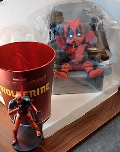 DEADPOOL Babypool Popcorn Getränkeeimer Regal Kinos + Cinemark Eimer - NEU - Bild 1 von 5