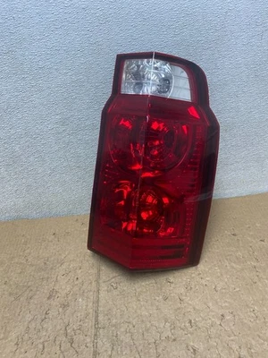 Luz trasera derecha Jeep Commander 2006 a 2010 lado pasajero OEM V3889 DW Foto 1 de 4