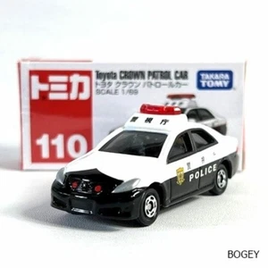 Takara Tomy Tomica No. 110 Crown Patrol Car - Picture 1 of 10