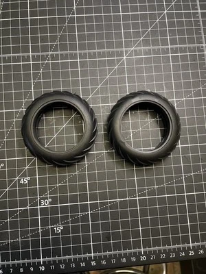 Associated RC 10 Front Tires Viper Used 1.9 Great Condition  - Image 1 of 4