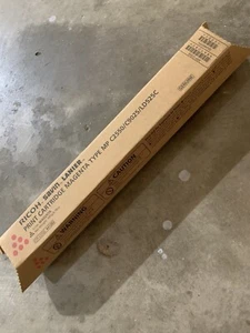 Cartucho de tóner magenta genuino Ricoh 841282 nuevo OEM - Imagen 1 de 4