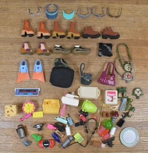 Konvolut BRATZ Puppenschuhe/Füße Kleidung & Zubehör SIEHE BILDER! - Bild 1 von 9