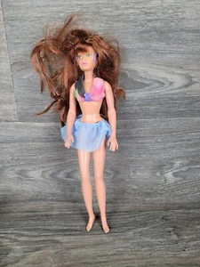 Hasbro Barbie size Fashion Dolls with Long shiny hair Green Eyes Babysitter 1987 - Picture 1 of 4