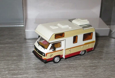Brekina 33976 VW T3, Camper, Wohnmobil, Karmann,  weiss/elfenbein_ H1853 - Bild 1 von 2