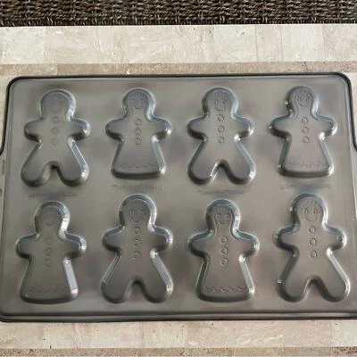 ECKO gingerbread cookie tins - Image 1 of 3