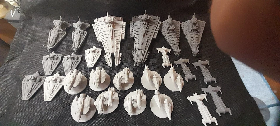 Flota de batalla completa Havoc Brother, futuro oscuro, flota de guerra OPR. Foto 1 de 4