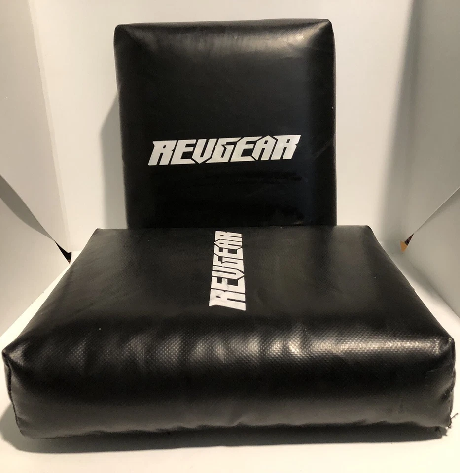 Revgear Kick And Boxing Pads Set Of 2 Black Foto 1 de 4