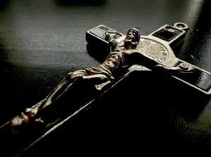 Large 3D Jesus Cross Pendent Necklace Gothic silver Black pendant 3” X 1.75” - Picture 1 of 8