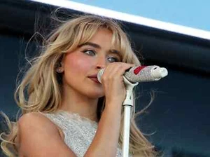 SABRINA CARPENTER COLLECTABLE PHOTOGRAPH 5X7 GLOSSY PRINTED PHOTO - Picture 1 of 1