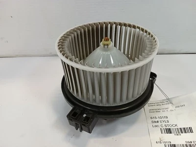 Heater A/C Blower Motor From 2020 MAZDA CX-5 (11383126 - Image 1 of 4