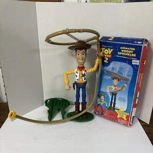 Toy Story 2 Sheriff Woody Sprinkler moving Swinging Lasso Action Lawn Outdoors - Picture 1 of 6