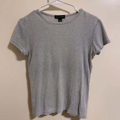Banana Republic Women’s Grey Short Sleeve Shirt Size Small (Used) - Image 1 of 4