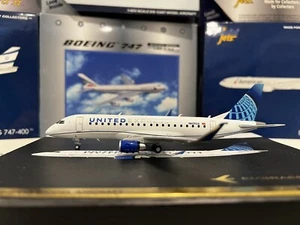 gemini jets 1:200 united express Erj-175 Evo Blue Livery Very Rare SD - Picture 1 of 7