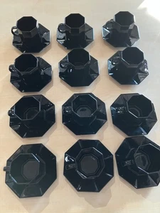 Arcoroc 12 x Kaffeetassen mit Unterteller schwarz 8- eckig Arcopal France Kaffee - Bild 1 von 4