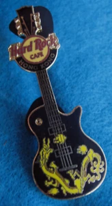 HONG KONG CHINA 2007 GOLDEN ORIENTAL DRAGON BLACK HRC GUITAR Hard Rock Cafe PIN - Imagen 1 de 1