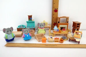 Li'l Woodzeez Oliphant Elephant Family Flocked Critters w/Furniture Access. - Picture 1 of 16
