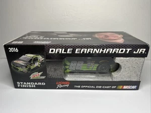 2016 Dale Earnhardt Jr #88 Mountain Dew Dewcision NUOVO NASCAR pressofuso 1:24 - Foto 1 di 11