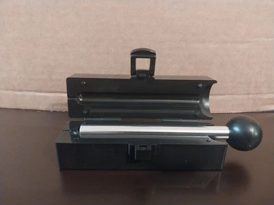 Molde Cannagar PEQUEÑO [3,5 g a 5 g] Kit de prensa de tabaco para cigarros  Foto 1 de 4