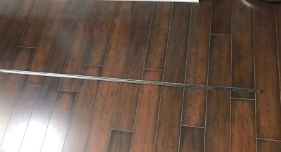 1977 1978 Eldorado Biarritz RH Passenger Hood Trim Molding.  61 5/8” Long Foto 1 de 4