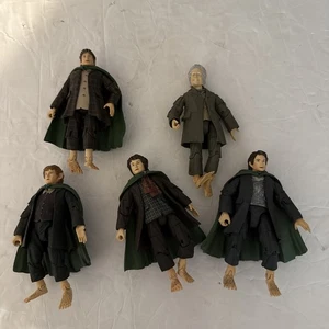 Lord Of The Rings There And Back Again Set Frodo Samwise Bilbo Merry Pippin - Picture 1 of 8