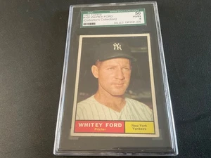 1961 TOPPS #160 WHITEY FORD SGC 4 VGEX CENTER - Foto 1 di 10