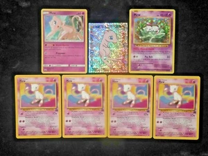 Mew Holo 53/108 SM215 y pegatinas de prisma de lámina vintage 4x promoción #8 lote de cartas de Pokémon - Imagen 1 de 8