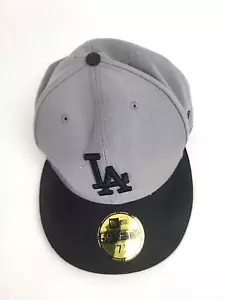 Cappello nero Los Angeles Dodgers logo metallo oro Los Angeles nuova era 9Fifty lana snapback - Foto 1 di 2