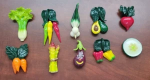 Geschenk zum Muttertag 10 Gemüsemagnete Handarbeit für den Kühlschrank. - Bild 1 von 11