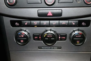 VW PASSAT CC HEATER A/C CLIMATE CONTROL PANEL SWITCH 5HB012405 - Picture 1 of 6