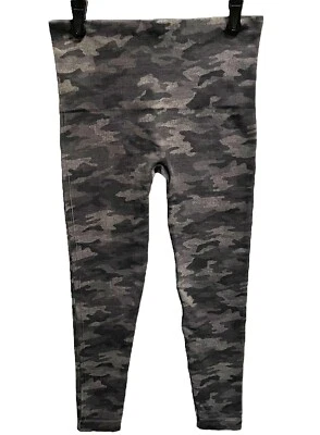 Spanx Leggings Look at Me Now Seamless Cropped Black Grey Camo Size XSmall - Изображение 1 из 4