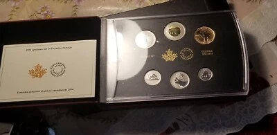 Canada 2014 Specimen Set With Rare Ferruginous Hawk Loon $ Royal Canadian Mint . - Image 1 of 4