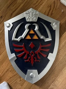 Legend Of Zelda Hylian Shield Foam Replica - Picture 1 of 6