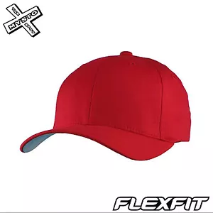 GORRA DE BÉISBOL ORIGINAL FLEXFIT RED L/XL 7 1/8"~7 3/8" UNIVERSAL FIT YUPOONG PLAIN - Imagen 1 de 1