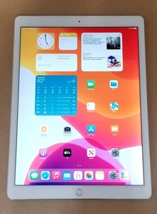 Apple iPad Pro (12,9 pollici) A1652 128 GB, Wi-Fi + 4G (Verizon), 12,9 pollici - argento - Foto 1 di 8