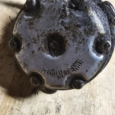 Bomba de combustible genuina Toyota Land Cruiser Fj40 1F 2F 72-77 OEM Kyosan Denki Foto 1 de 4