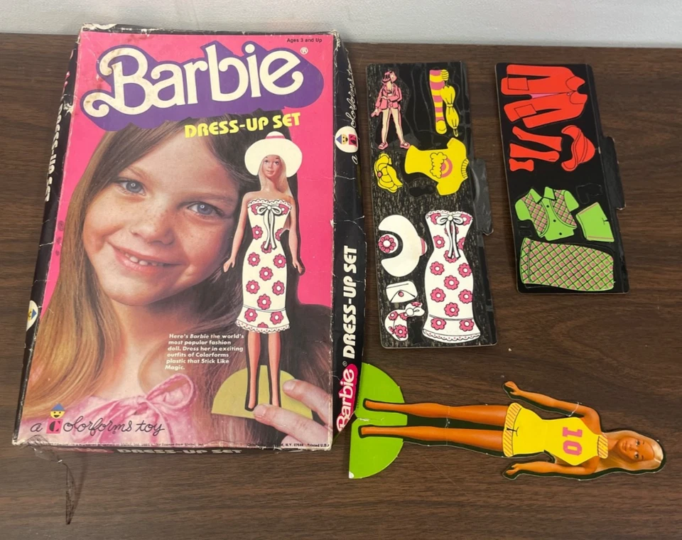 芭比彩色装扮套装 1977 年缺失一件 — 第 1/4 张图片