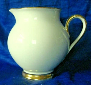 Furstenberg Porcelain Cream Pitcher 1650 Pattern Gold Trim 3 3/4" - Picture 1 of 5