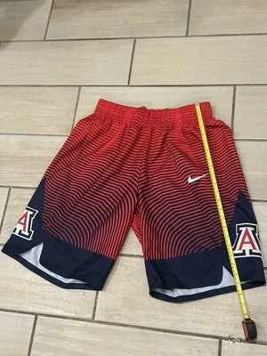 Nike University of Arizona Wildcats Basketball Shorts Jersey Pockets Mens Large - Image 1 of 4